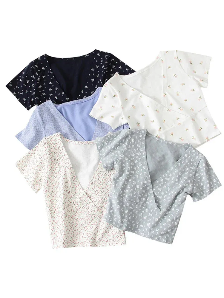 Floral Print V-neck Crop Top in Cotton Blend