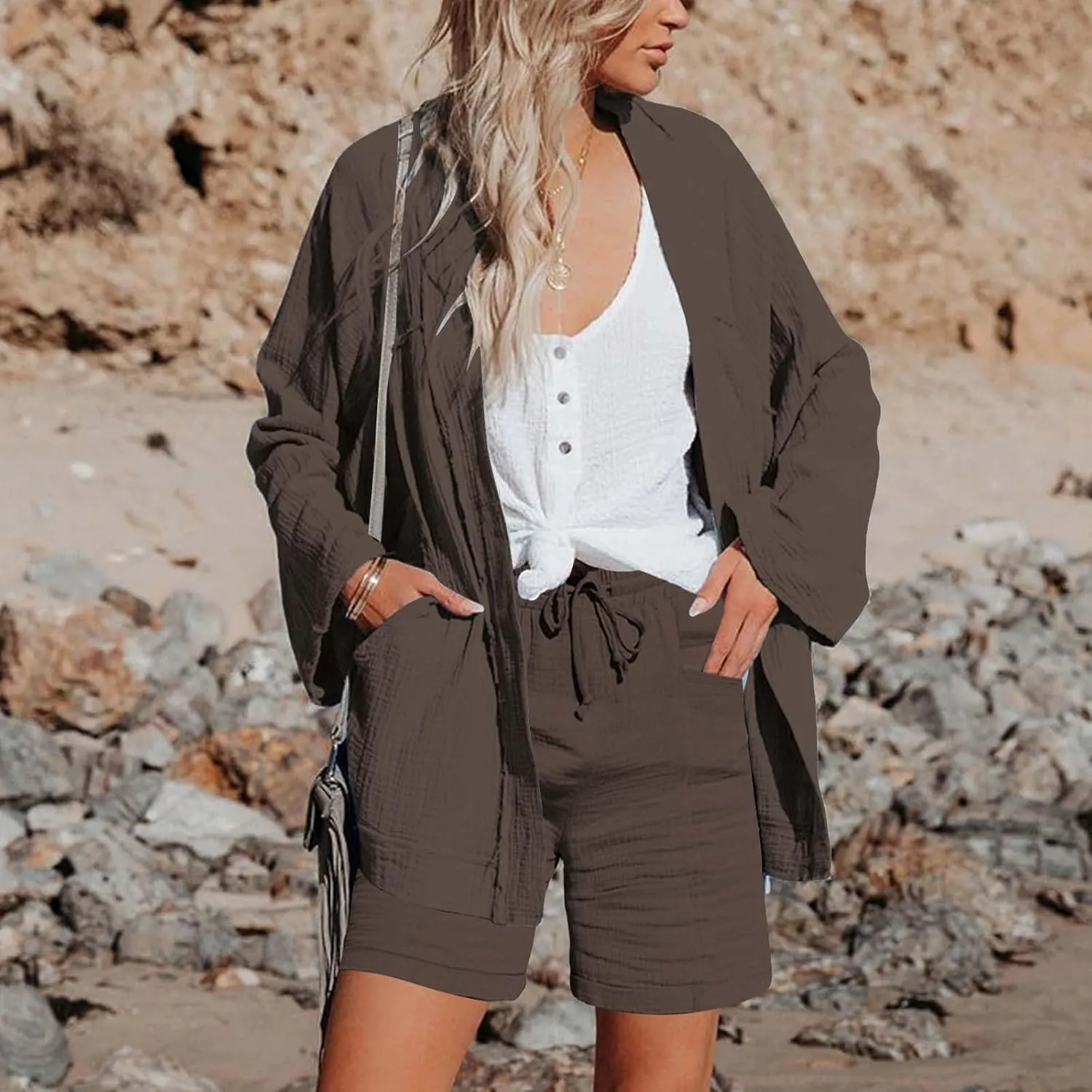 Shorts for Women Linen Shorts Elastic Waist Casual Lightweight with Pockets Cute Drawstring Summer Beach Shorts 2025 Fashion