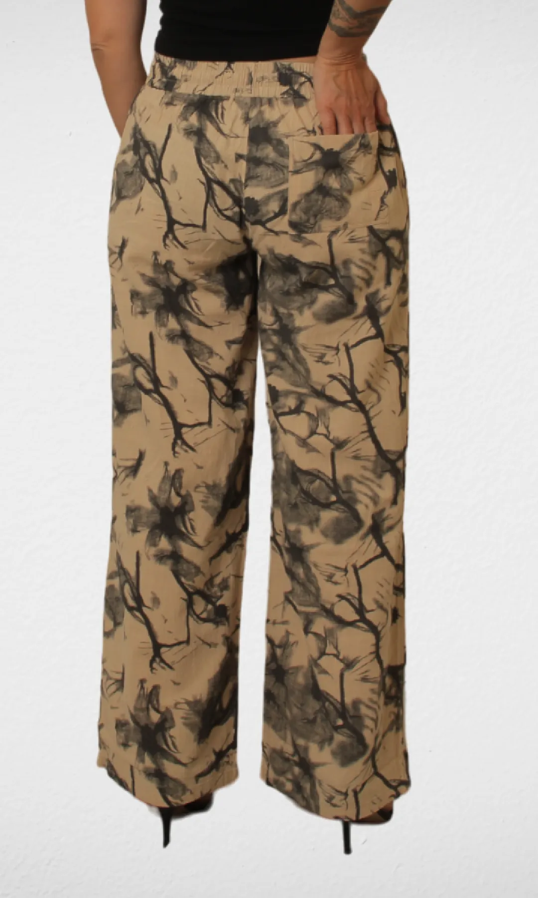 Women Linen Pant (Beige)